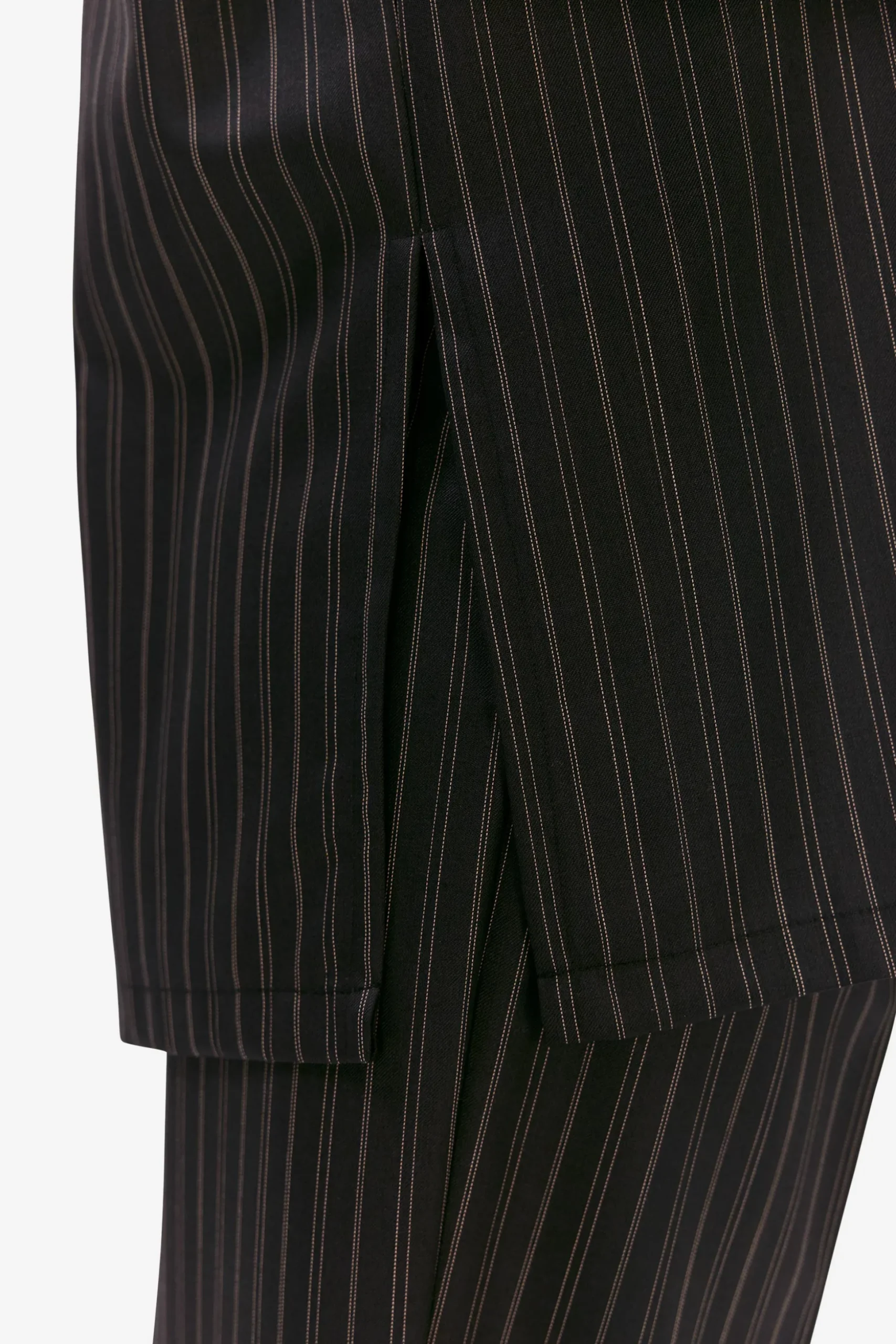 Adele black stripe