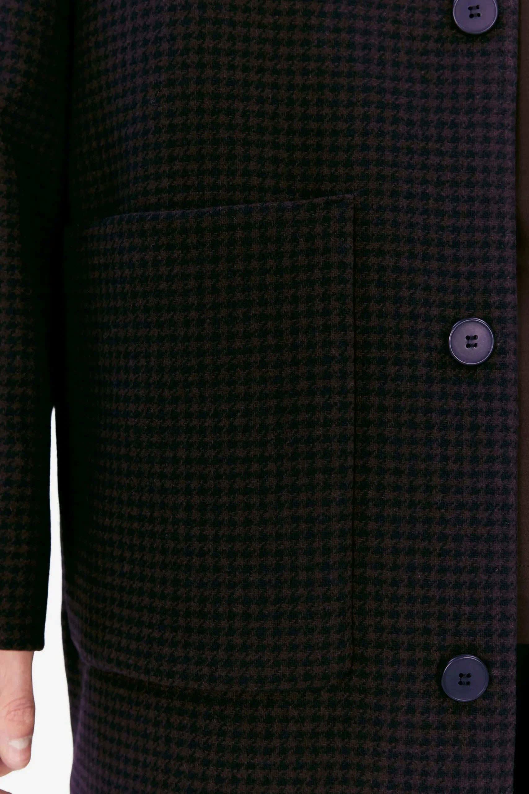 Albert brown dogtooth