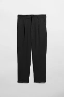 Arnason Dobby black