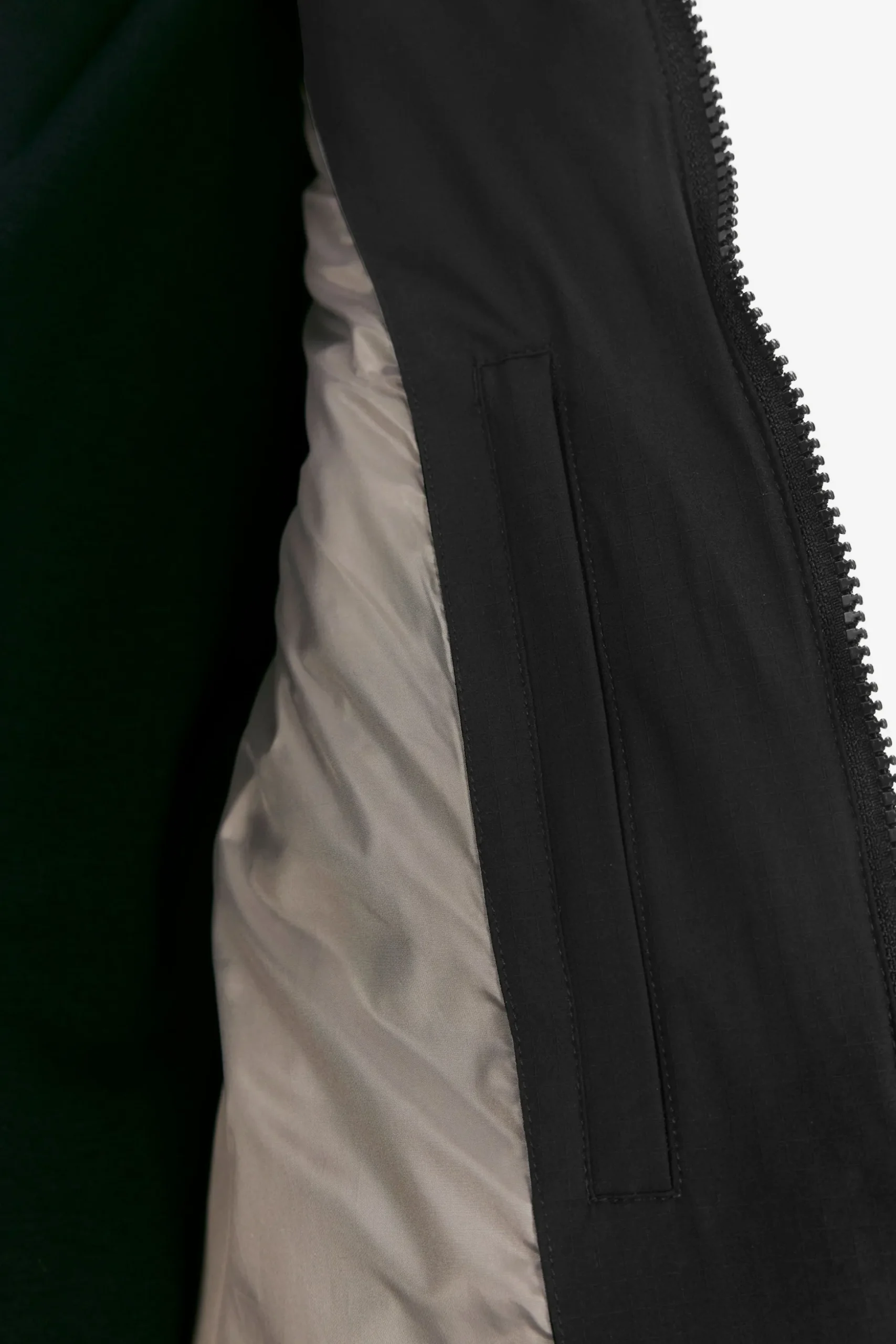 Brynolf black