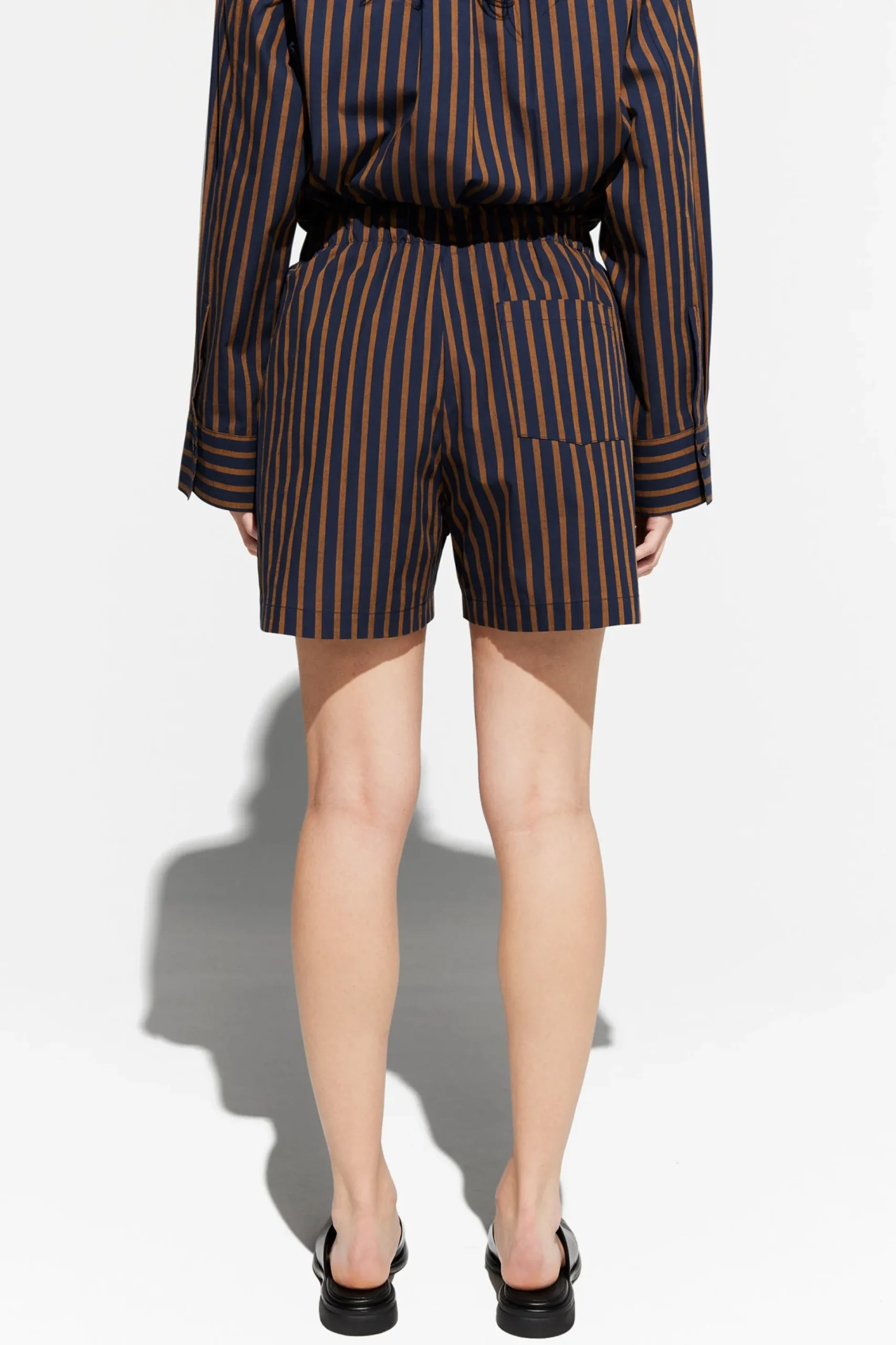 Erla dk navy stripe