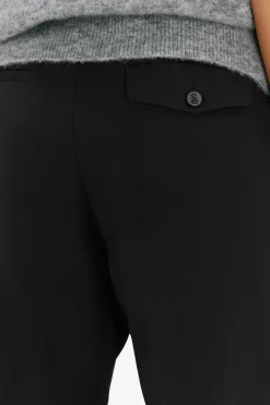 Helmi black