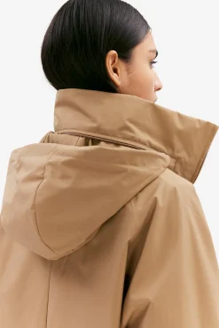 Hestea khaki