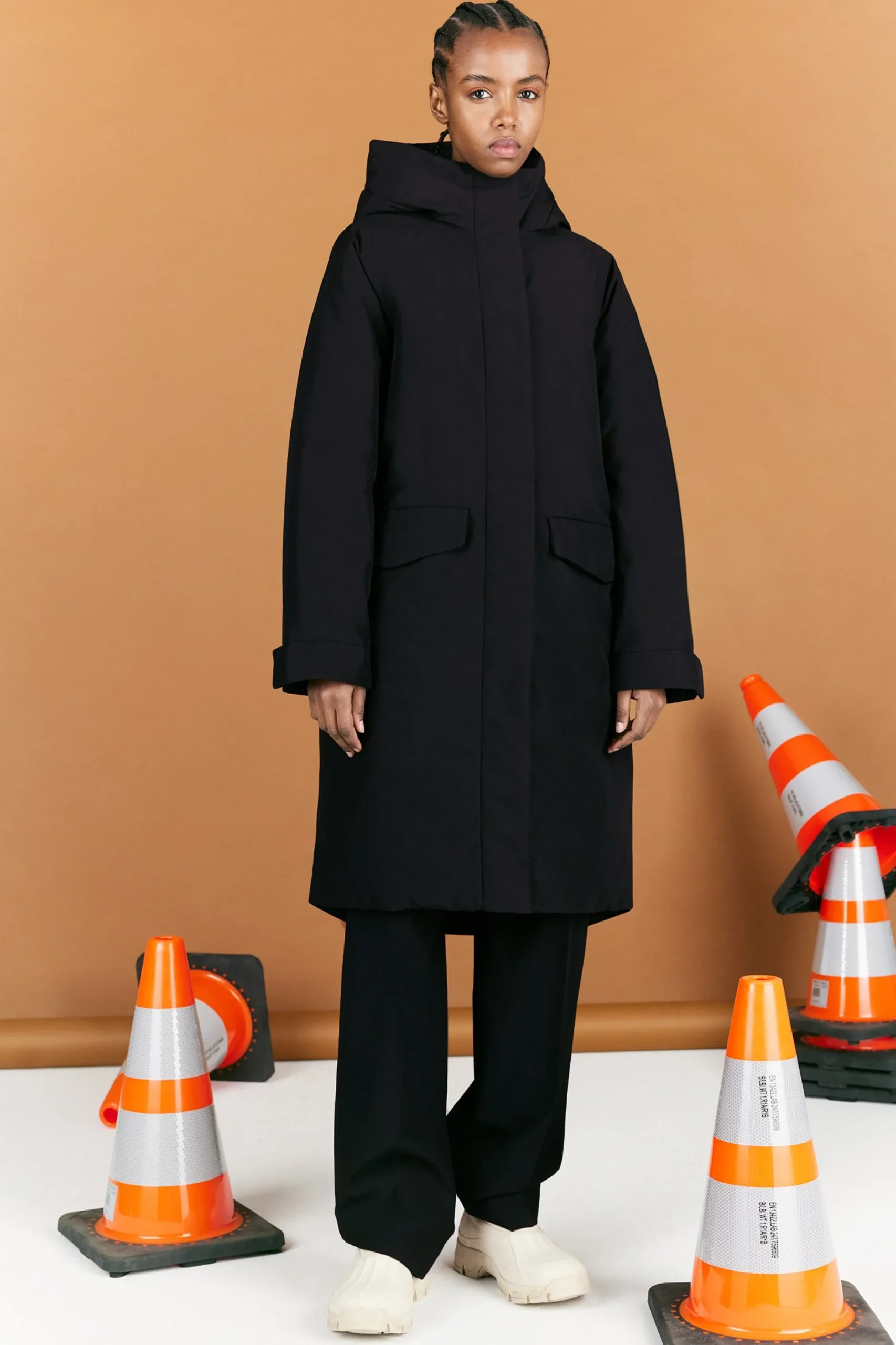 Leonida black