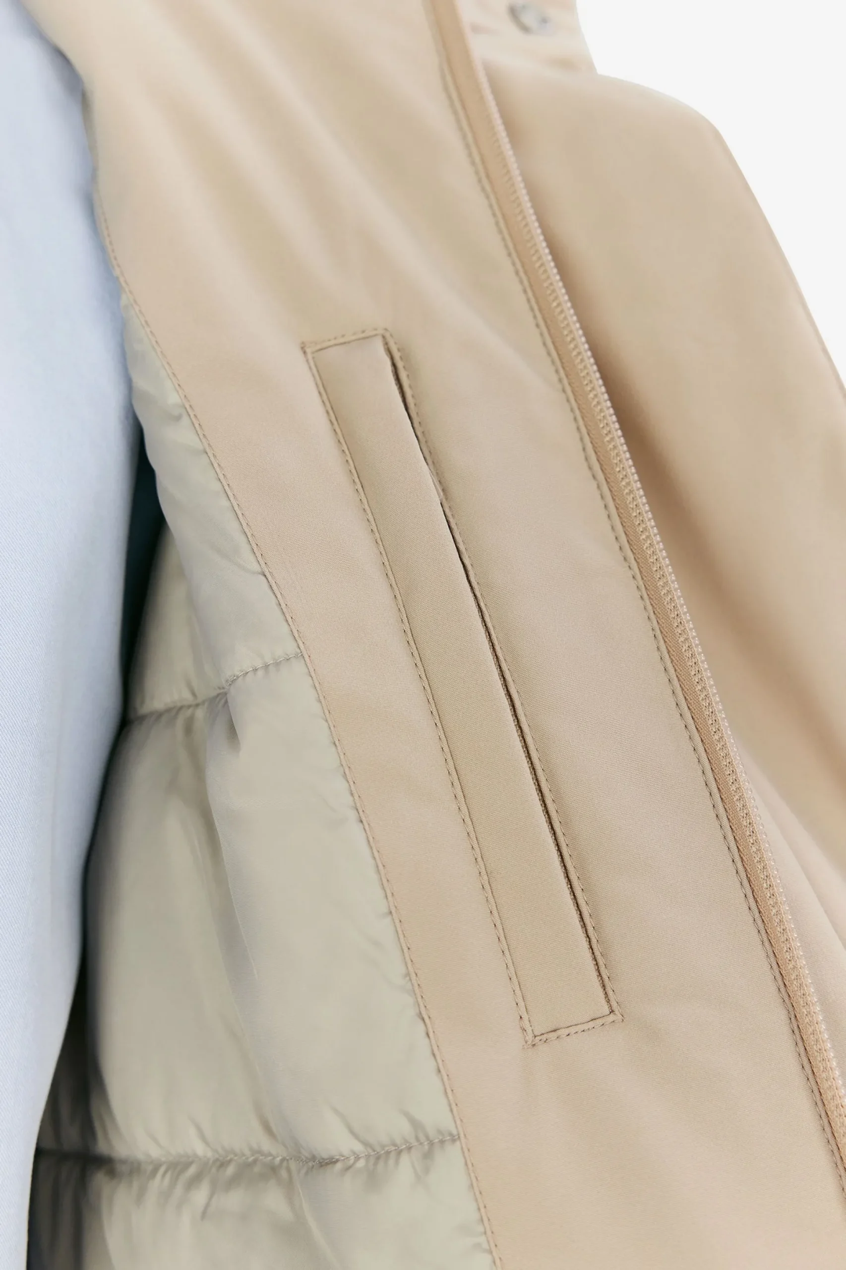 Lucius dust khaki