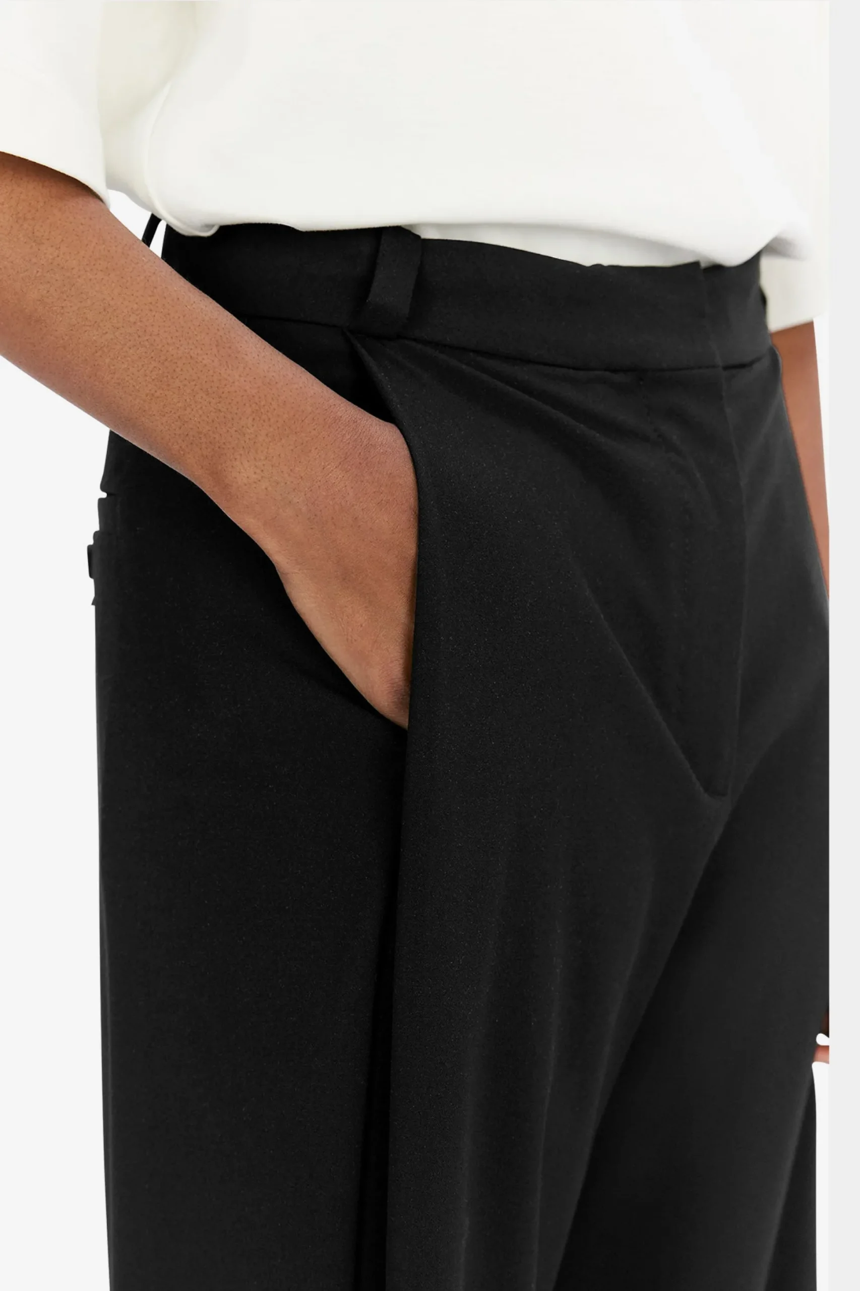 Sandi Light black