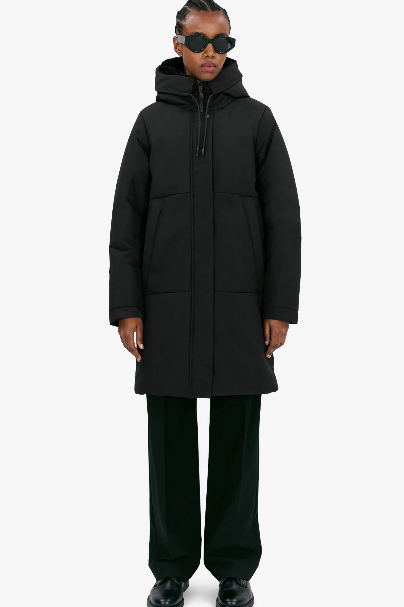 Tiril black