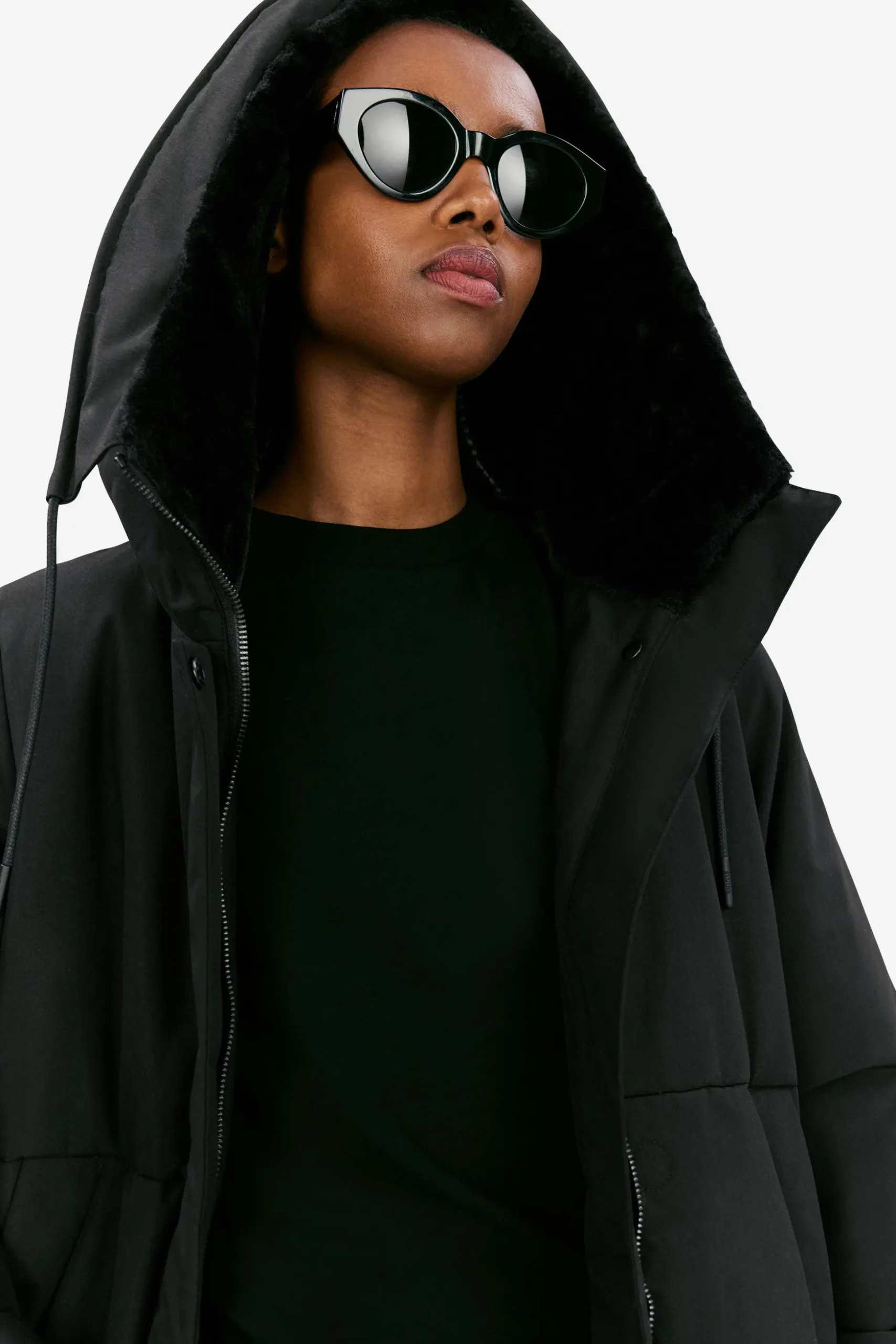Tiril black