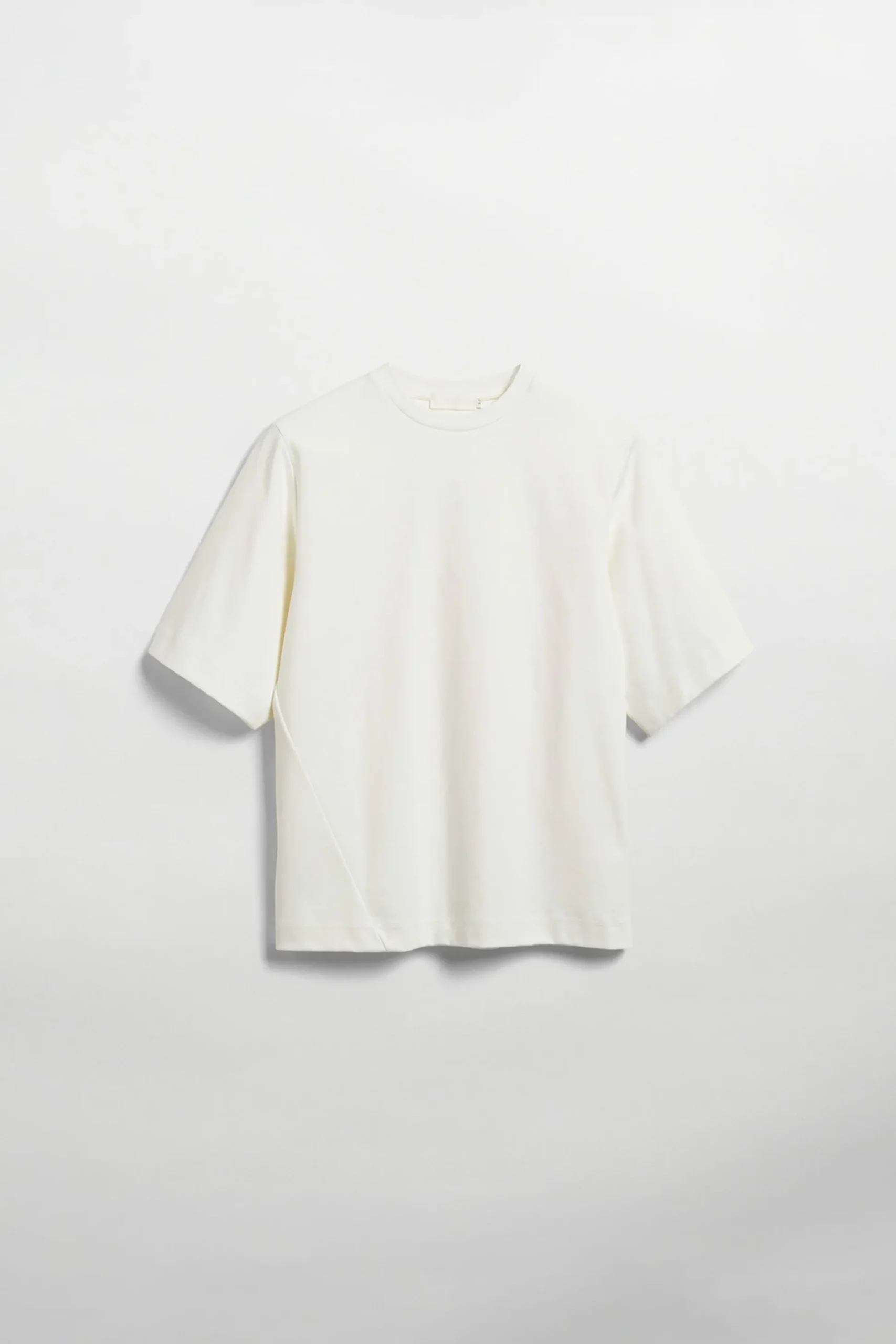 Unn offwhite