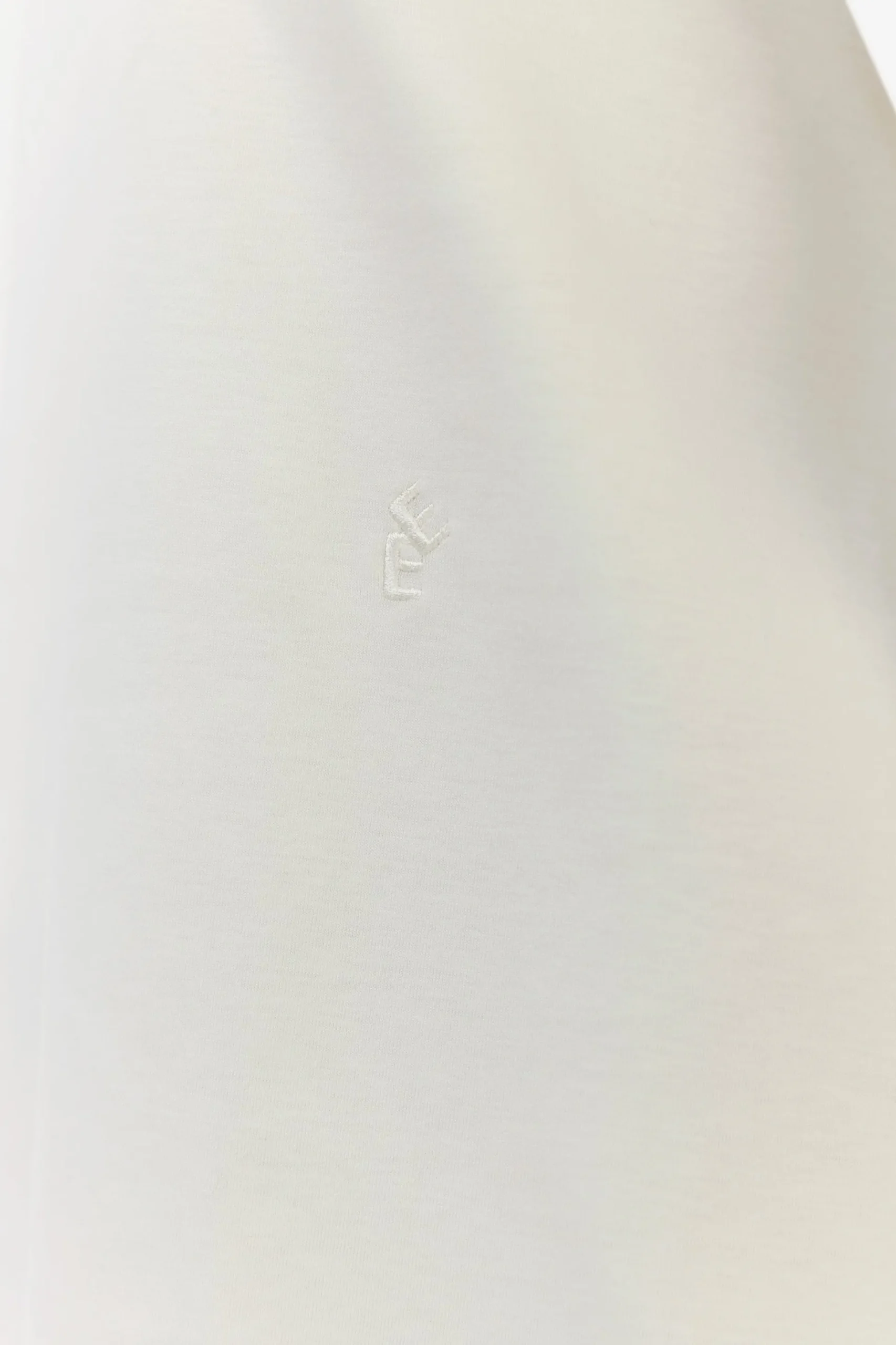 Unn offwhite