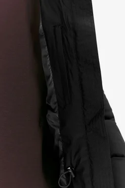 Vesper black