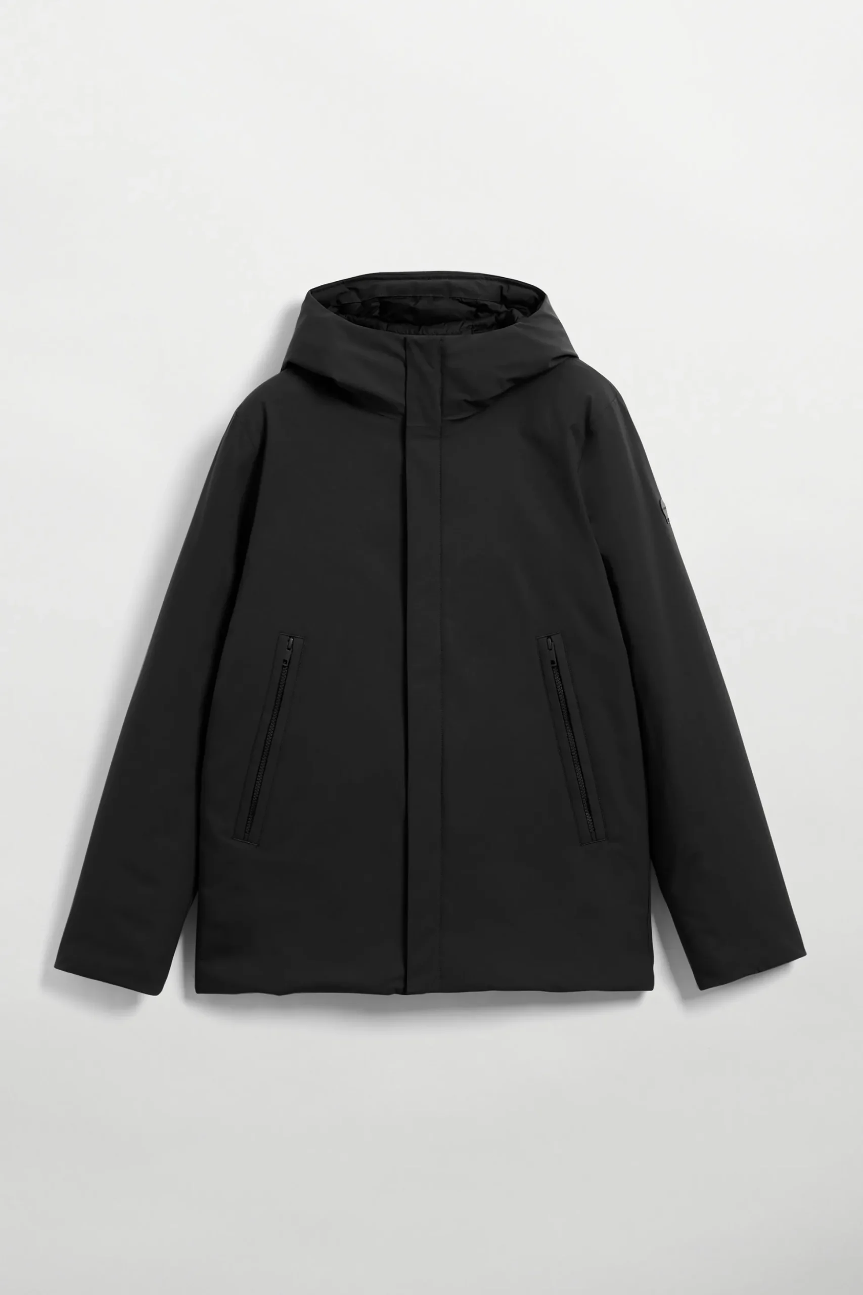 Vhinner black
