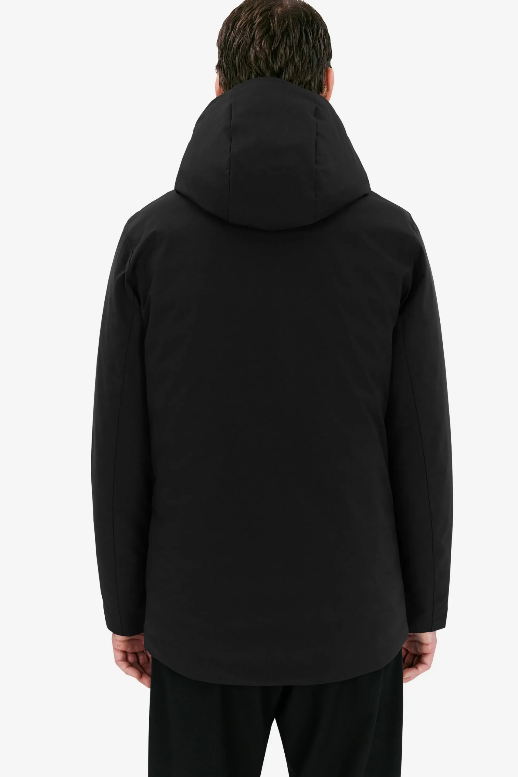Vhinner black