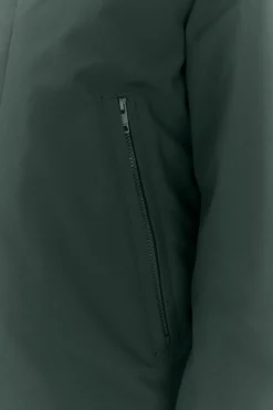 Vhinner slate green
